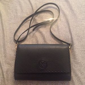 Tory Burch wallet crossbody bag